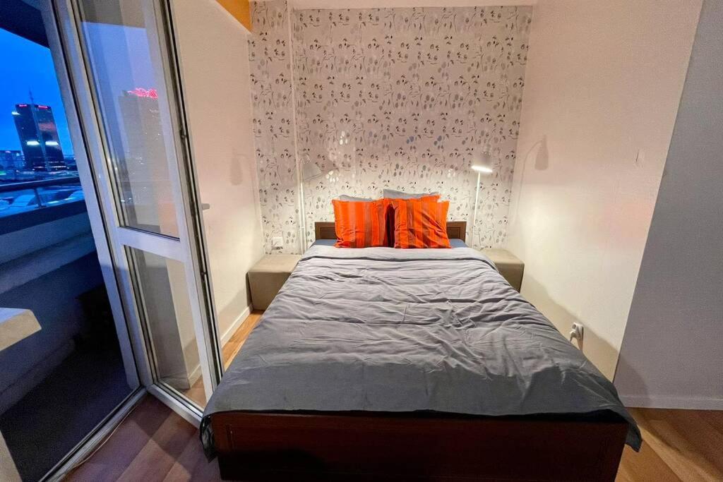 Orange Metro Fast Wifi 1Gbs Big Tv Hbo Appletv Appartement Warschau Buitenkant foto
