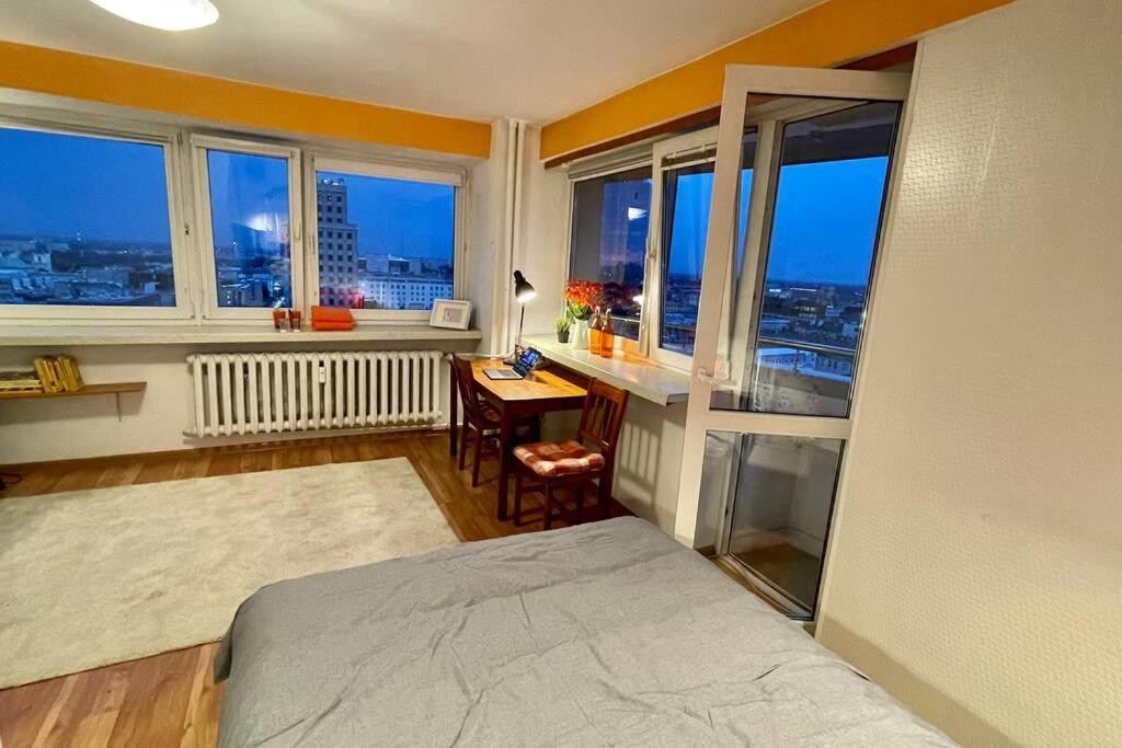 Orange Metro Fast Wifi 1Gbs Big Tv Hbo Appletv Appartement Warschau Buitenkant foto