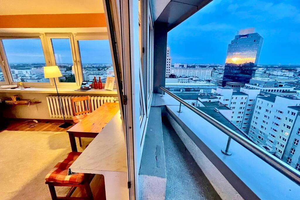 Orange Metro Fast Wifi 1Gbs Big Tv Hbo Appletv Appartement Warschau Buitenkant foto