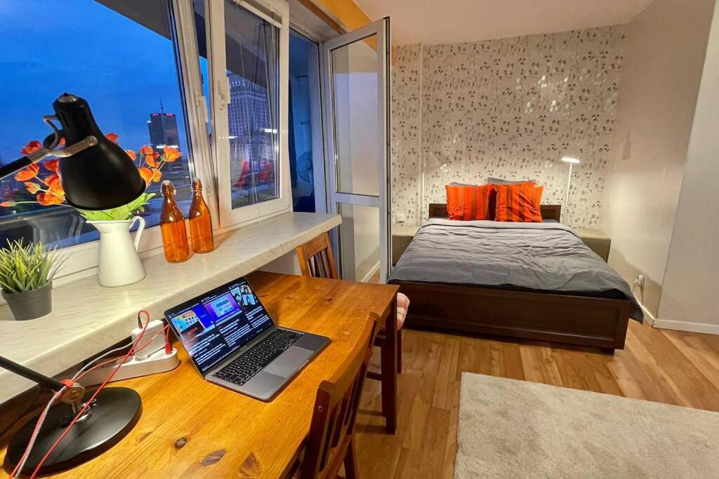 Orange Metro Fast Wifi 1Gbs Big Tv Hbo Appletv Appartement Warschau Buitenkant foto