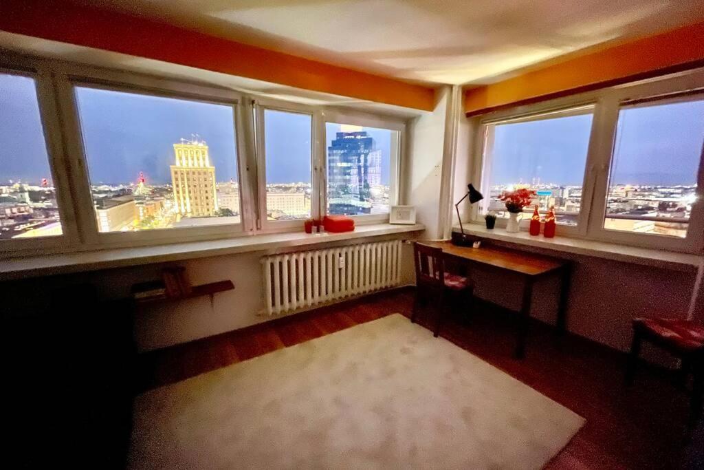 Orange Metro Fast Wifi 1Gbs Big Tv Hbo Appletv Appartement Warschau Buitenkant foto